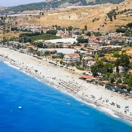 Toma House アパート *