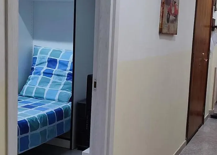 アパート Toma House