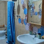 Toma House Apartment *