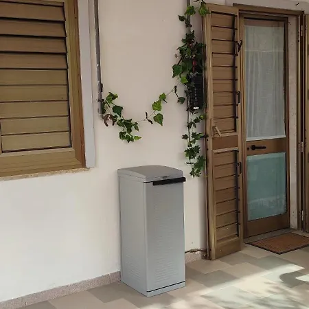 Apartment Toma House