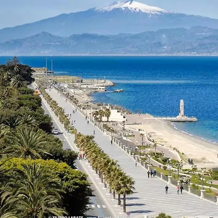 Apartment Toma House *