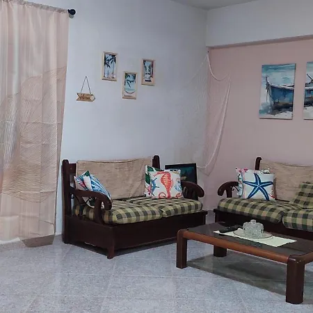 Toma House *