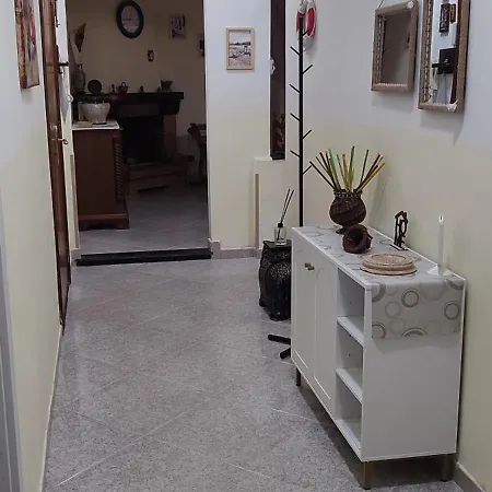 דירה Toma House *